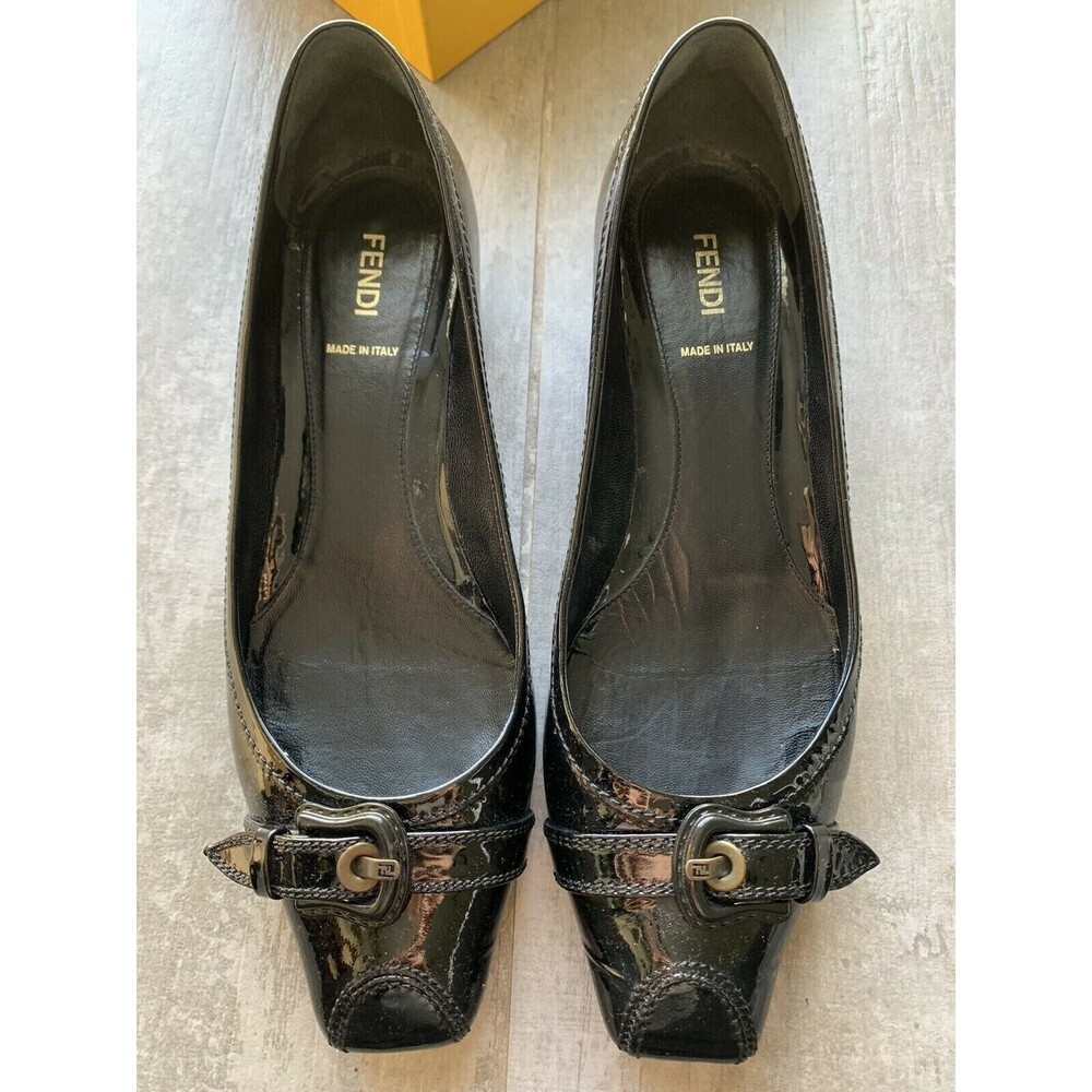 $495 FENDI Decollete Vernice Black Patent Leather Kitten Heel Pumps 39 US 8.5 9